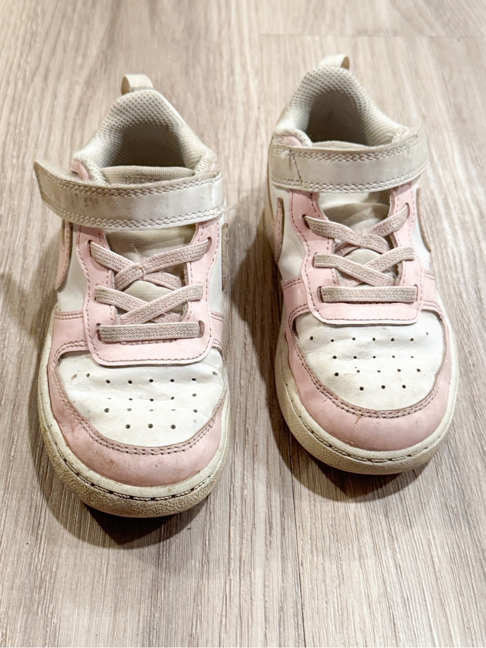 Nike Kids White and Light Pink Hook-and-Loop Sneakers